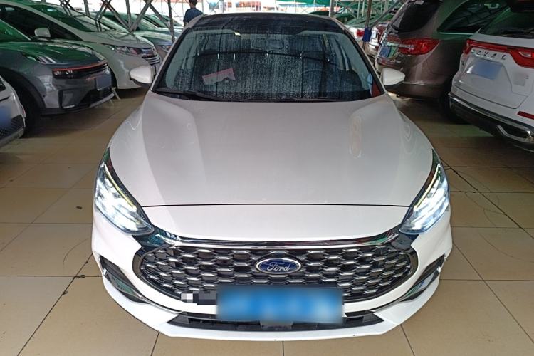 Used Ford Focus 2021 Sedan EcoBoost 180 Automatic Trendy Model