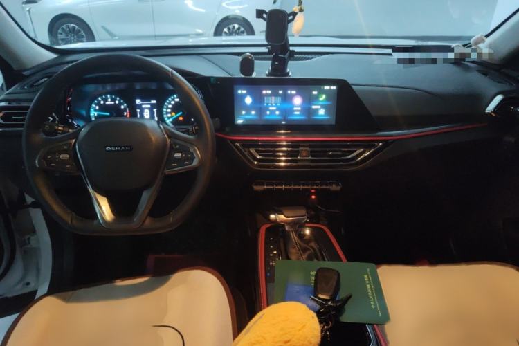 Used CHANGAN OSHAN X5 2023 Enjoy Edition 1.5T DCT Luxury Model Interior 2