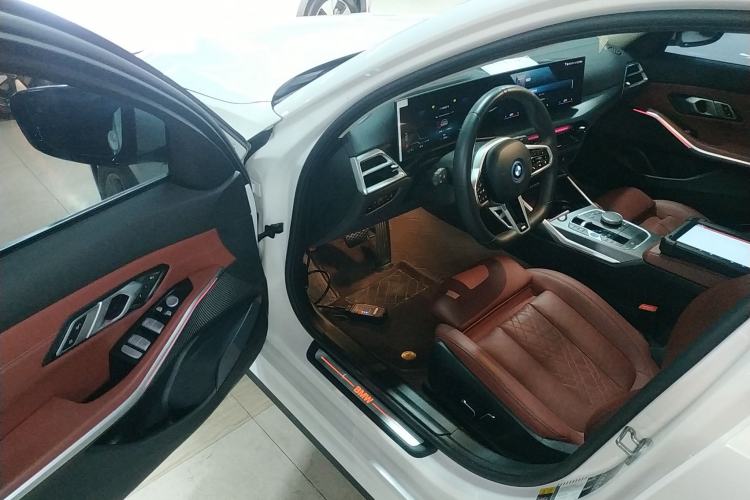 Used BMW i3 2025 eDrive 35 L