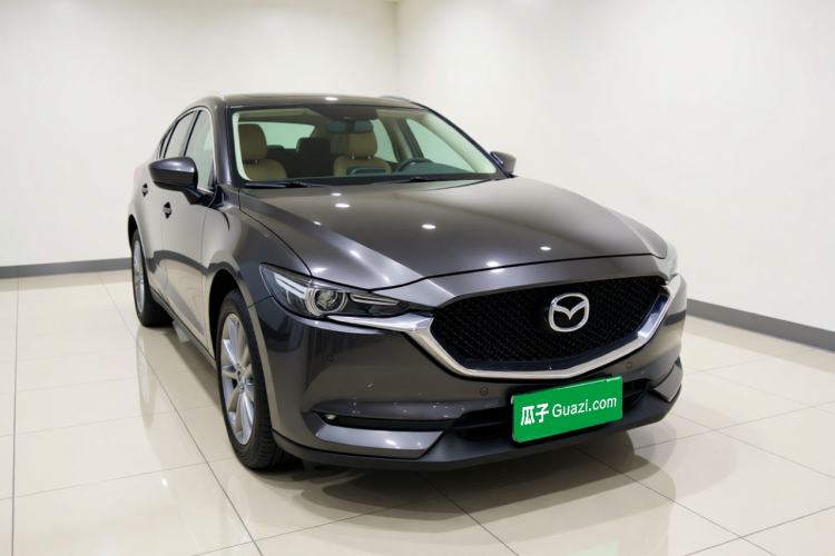 Used Mazda CX-5 2020 Revised Version 2.0L Automatic Two-Wheel Drive ZhiZun Trim Front Right 45 Deg