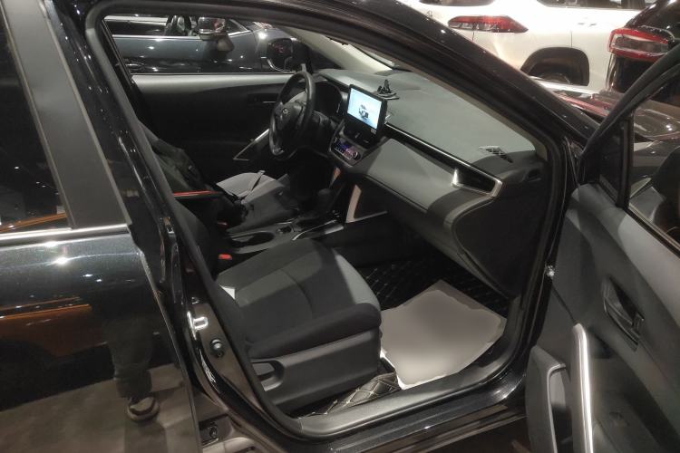 Used Toyota Corolla Cross 2024 2.0L Elite Edition Right Front Seat