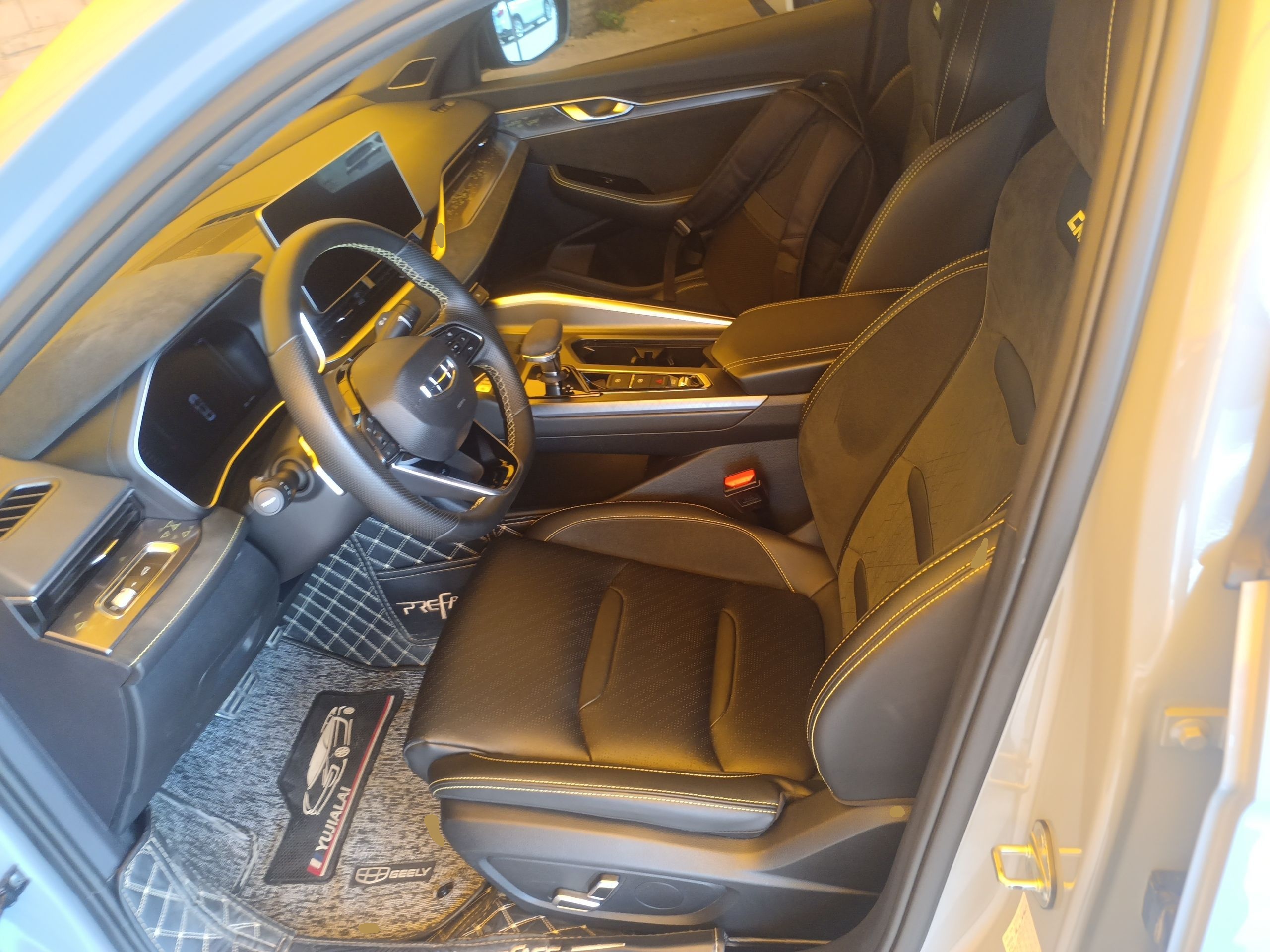 Interior delantero
