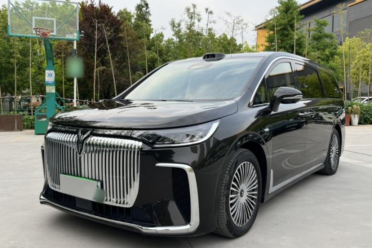 Used VOYAH Dream 2025 PHEV Four-Wheel-Drive Flagship Version – Qiankun Edition