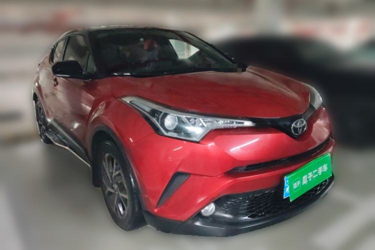 Used Toyota C-HR 2018 2.0L Leading with Sunroof China V Standard
