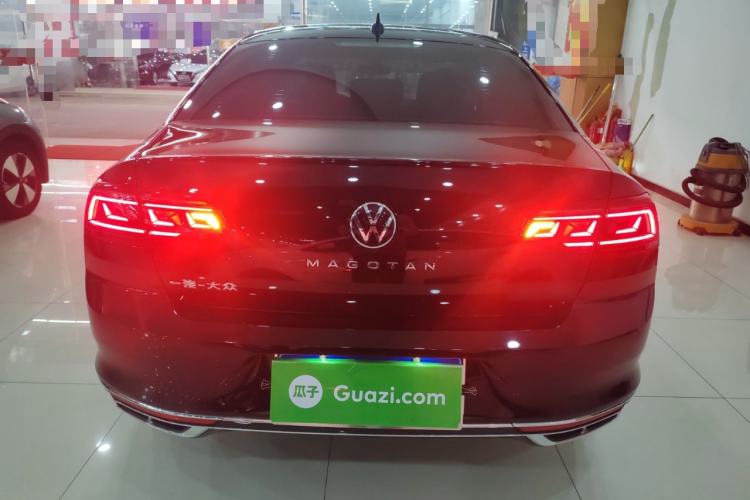 Used Volkswagen Magotan 2025 Revised Version Zhongxiang Edition 330TSI DSG Luxury Trim