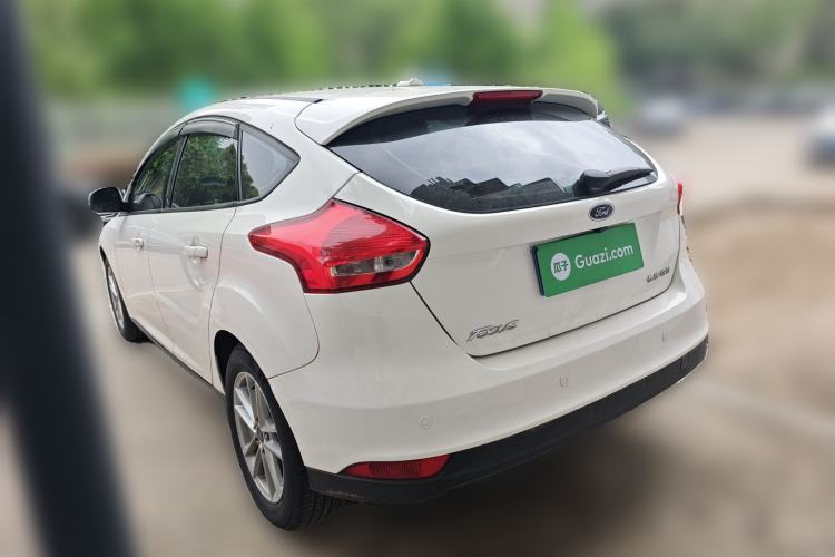 Used Ford Focus 2018 Hatchback Classic 1.6L Automatic Trendy SmartDrive Edition Rear Left 45 Deg