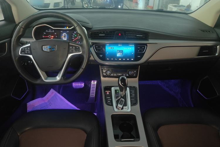 Used Geely Auto Emgrand GS 2018 Sport Edition 1.4T Automatic ZhenShang Model Center Console
