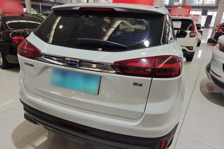 Used Geely Auto Emgrand X7 Sport 2018 1.8TD Automatic Two-Wheel Drive Zhiya Model