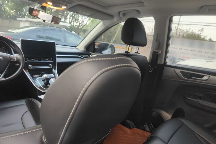 Used Haval M6 2021 PLUS 1.5T DCT Luxury Smart Connectivity Model
