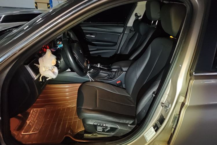 Used BMW 3 Series 2016 320Li Fashion Model
