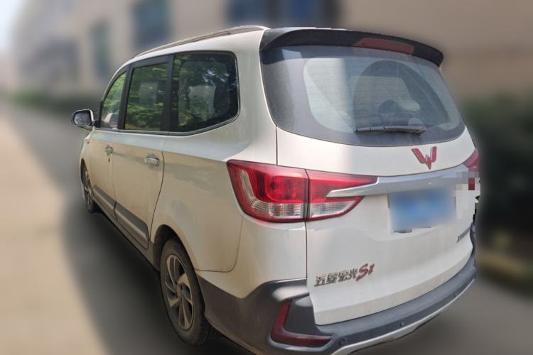 Used Wuling Hongguang 2016 1.5L S1 Deluxe Model China V-standard