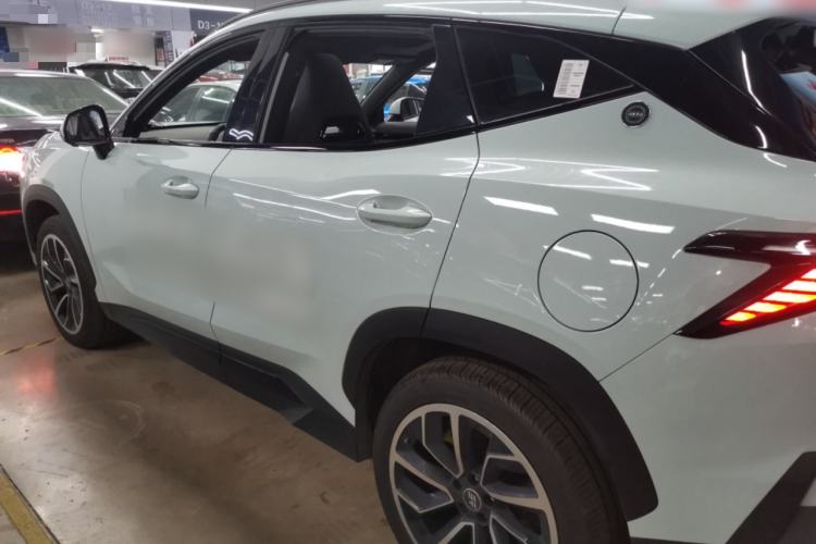 Used JETOUR Shanhai L6 2024 1.5TD DHT MAX Exterior 3