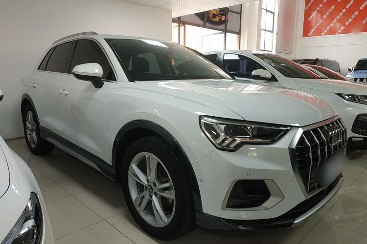 Used Audi Q3 2021 35 TFSI Fashionable and Elegant Model
