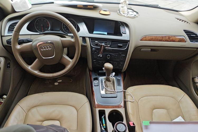 Used Audi A4L 2011 2.0 TFSI Comfort Model