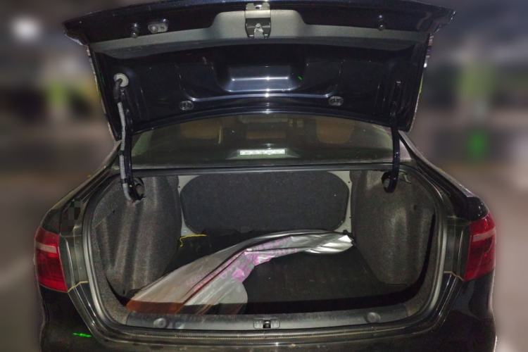 Used Volkswagen Lavida 2013 Revised Classic 1.6L Manual Fashion Edition
