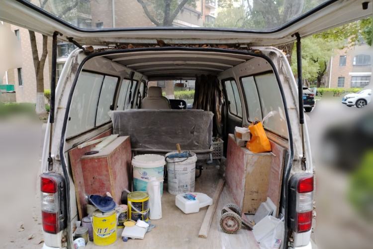 Used Jinbei Hiace 2011 2.0L 5th Generation Kuaiyunwang Standard Version 4G19 Trunk