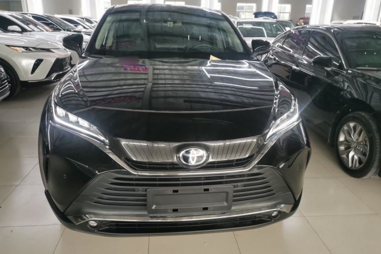 Used Toyota Harrier 2022 2.0L CVT Two-Wheel Drive Luxury Edition