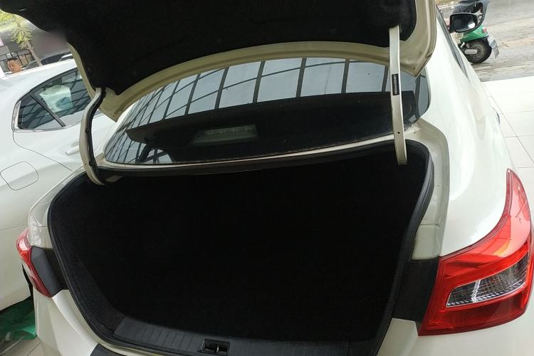 Used Nissan Sylphy 2022 Classic 1.6XE CVT Comfort Edition Trunk