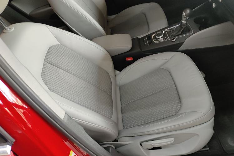 Used Audi A3 2019 Limousine 35 TFSI Fashion Edition China VI Emission Standard