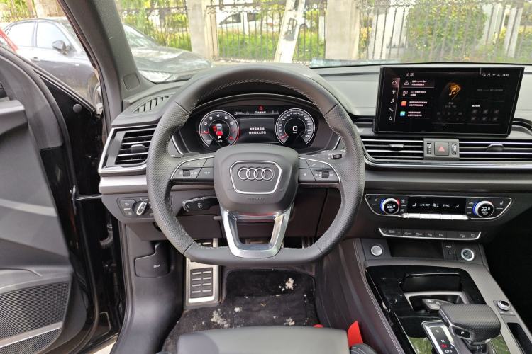 Used Audi Q5L 2024 45 TFSI Luxury Dynamic Model
