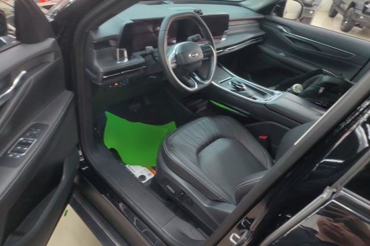 Used Ford Edge 2025 Ford Explorer L 2.0T EcoBoost Two-Wheel Drive 7-Seater Fashion Edition