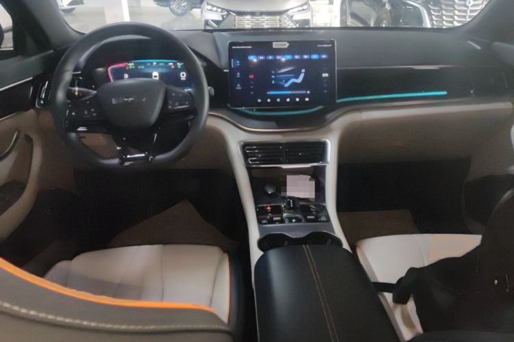 Used BYD Song PLUS New Energy 2024 HONOR Edition DM-i 71km Luxury Model