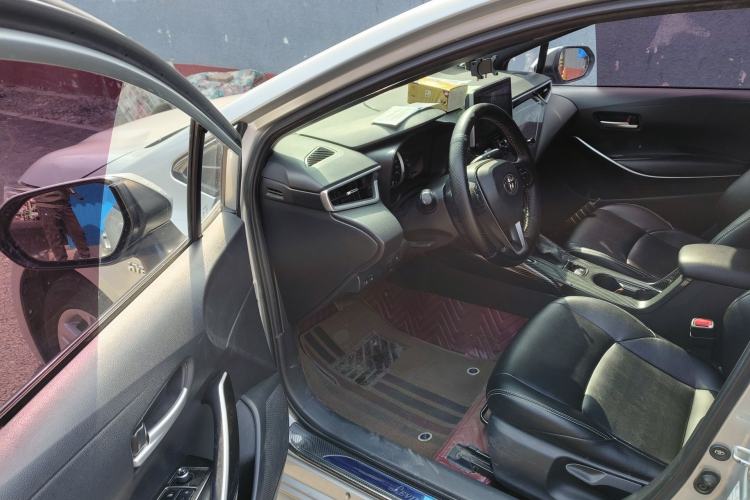 Used Toyota Levin 2021 Dual-Engine 1.8H E-CVT Luxury Edition Driver Seat