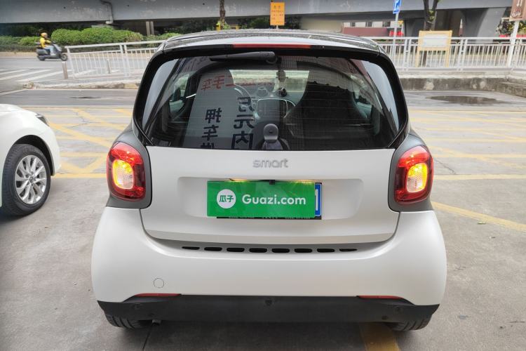 Used smart fortwo 2018 0.9T 66kW Hardtop Pioneer Edition China V Emission Standard