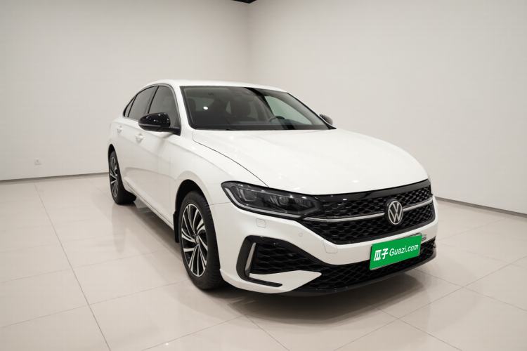 Used Volkswagen Lavida 2023 300TSI DSG Full-Comfort Edition Exterior 2