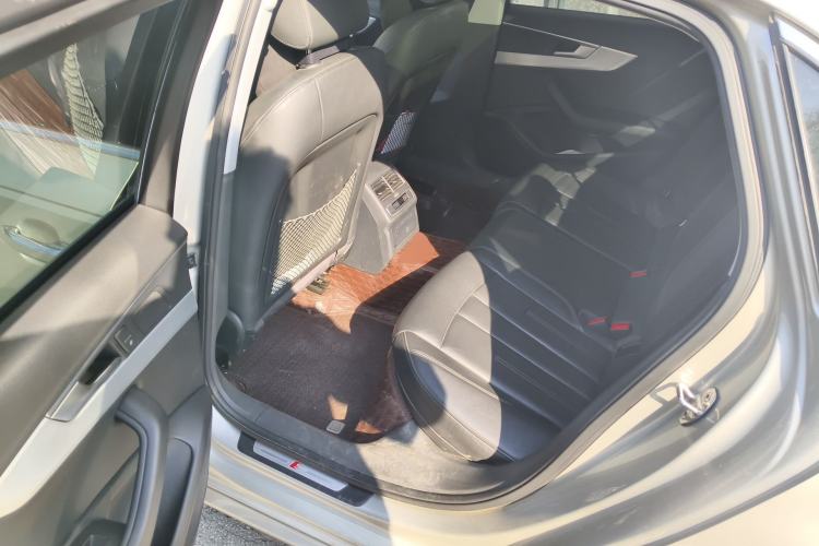 Used Audi A4L 2017 Plus 40 TFSI Sport Model