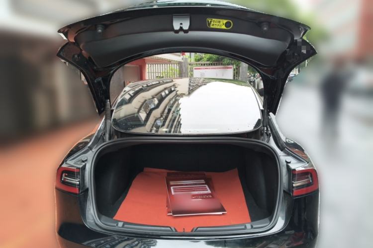 Used Tesla Model 3 2022 Rear-Wheel-Drive Version Trunk