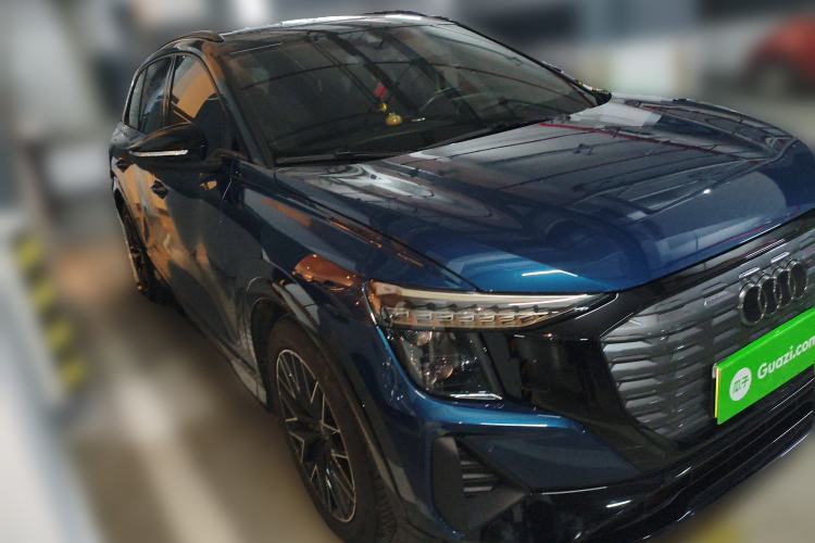 Used Audi Q5 e-tron 2023 40 e-tron Starry Edition Mecha Kit