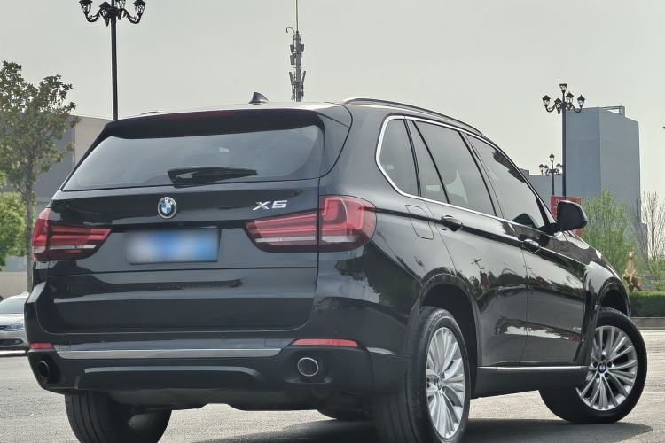 Used BMW X5 2017 xDrive28i
