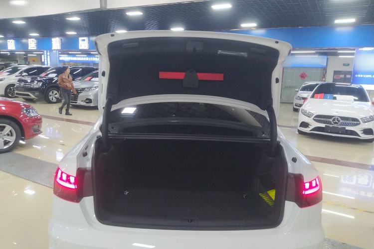 Used Audi A4L 2025 2 Million Units Enjoyment Version 40 TFSI Stylish and Dynamic Type