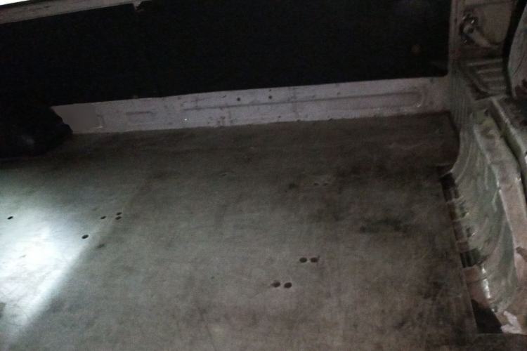 Used King Long Golden Way 2014 2.5T Yuchai Chuangxiang Version YC4FB90-P40C Left Rear Seat