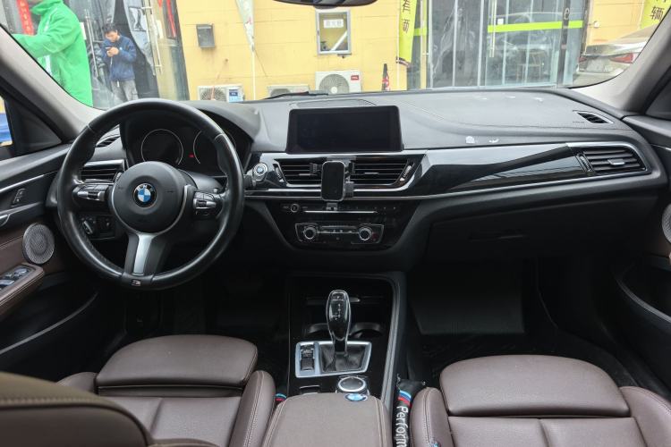 Used BMW 1 Series 2021 120i M Sport Night Edition Audio And AC Panel