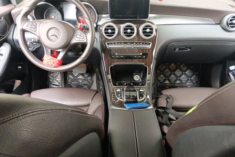 Used Mercedes-Benz GLC 2018 GLC 260 4MATIC Luxury Model