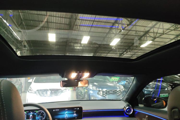 Used Mercedes-Benz A-Class 2020 Restyled A 200 L Sport Sedan Fashion Version
