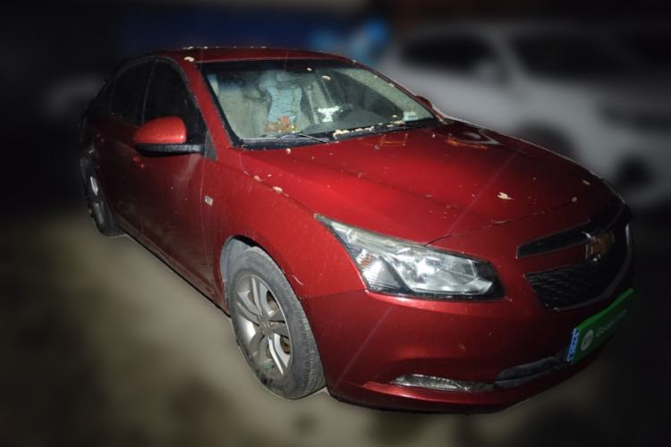 Used Chevrolet Cruze 2015 1.5L Classic SE AT Front Right 45 Deg