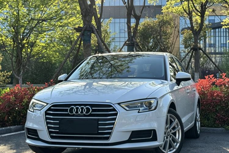 Used Audi A3 2020 Restyled Sportback 35 TFSI Entry-Level China VI Emission Standard