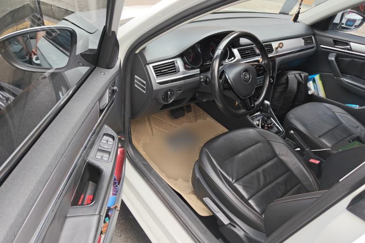 Used Volkswagen Bora 2016 1.6L Automatic Comfort Model Driver Seat