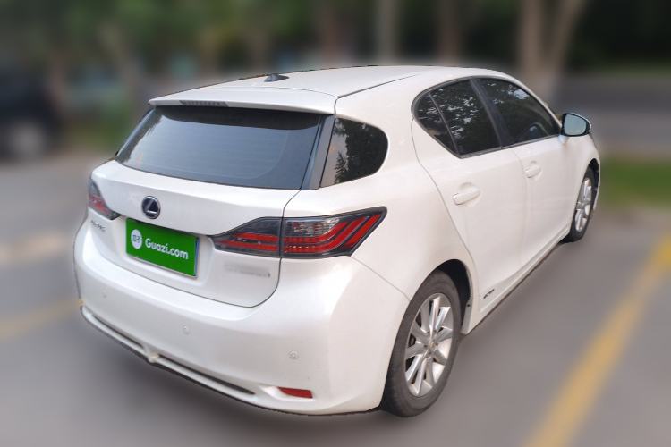 Used Lexus CT 2013 CT200h Urban Edition
