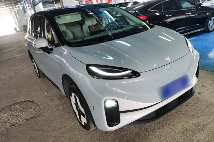 Used ARCFOX Kaola 2023 Family Edition Pro
