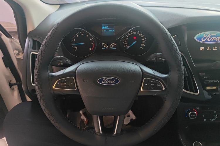 Used Ford Focus 2017 Sedan 1.6L Automatic Fashion Edition Smart Drive Version