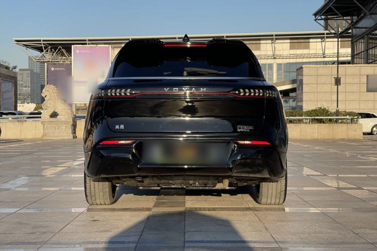 Used VOYAH FREE 2023 Four-Wheel Drive Extended-Range Model with Ultra-Long Range