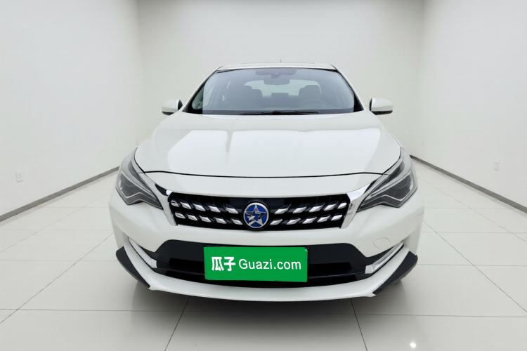 Used Venucia D60 2018 1.6L CVT Comfort Edition
