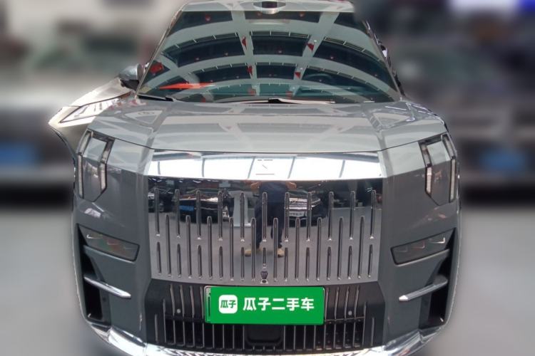 Used Zeekr 009 2024 Six-Seat Executive Version 4WD 108 kWh Front