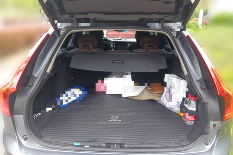 Used Volvo V90 2020 Cross Country T5 AWD Prestige Edition Trunk