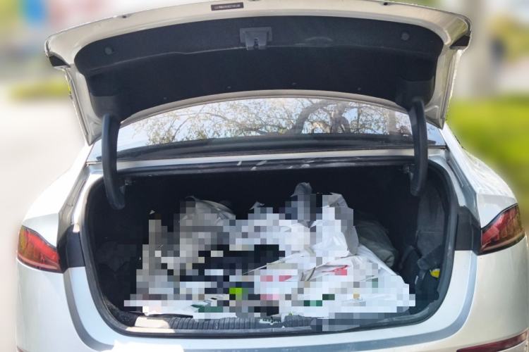 Used Roewe D7 2023 DMH 125km Excellence Edition Trunk