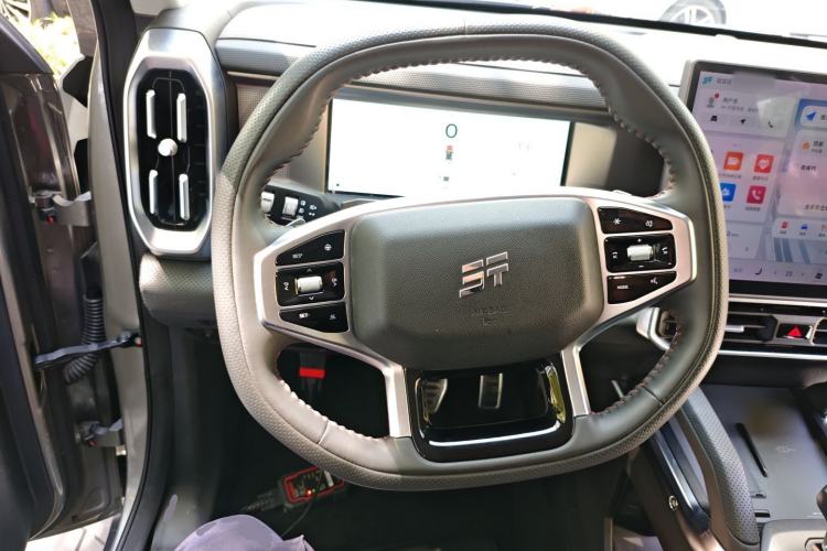 Used JETOUR Traveler 2023 2.0T All-Wheel-Drive CrossPRO